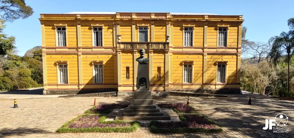 Museu Mariano Procópio - fachada principal do edifício anexo.
