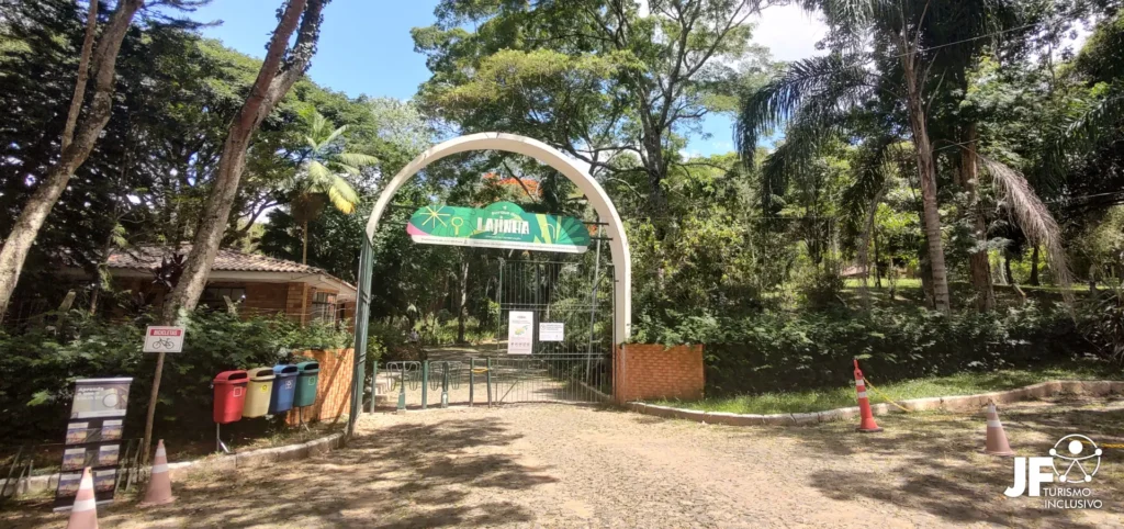 Portaria do Parque da Lajinha.